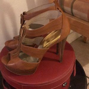 Michael Kors heels size 8.5